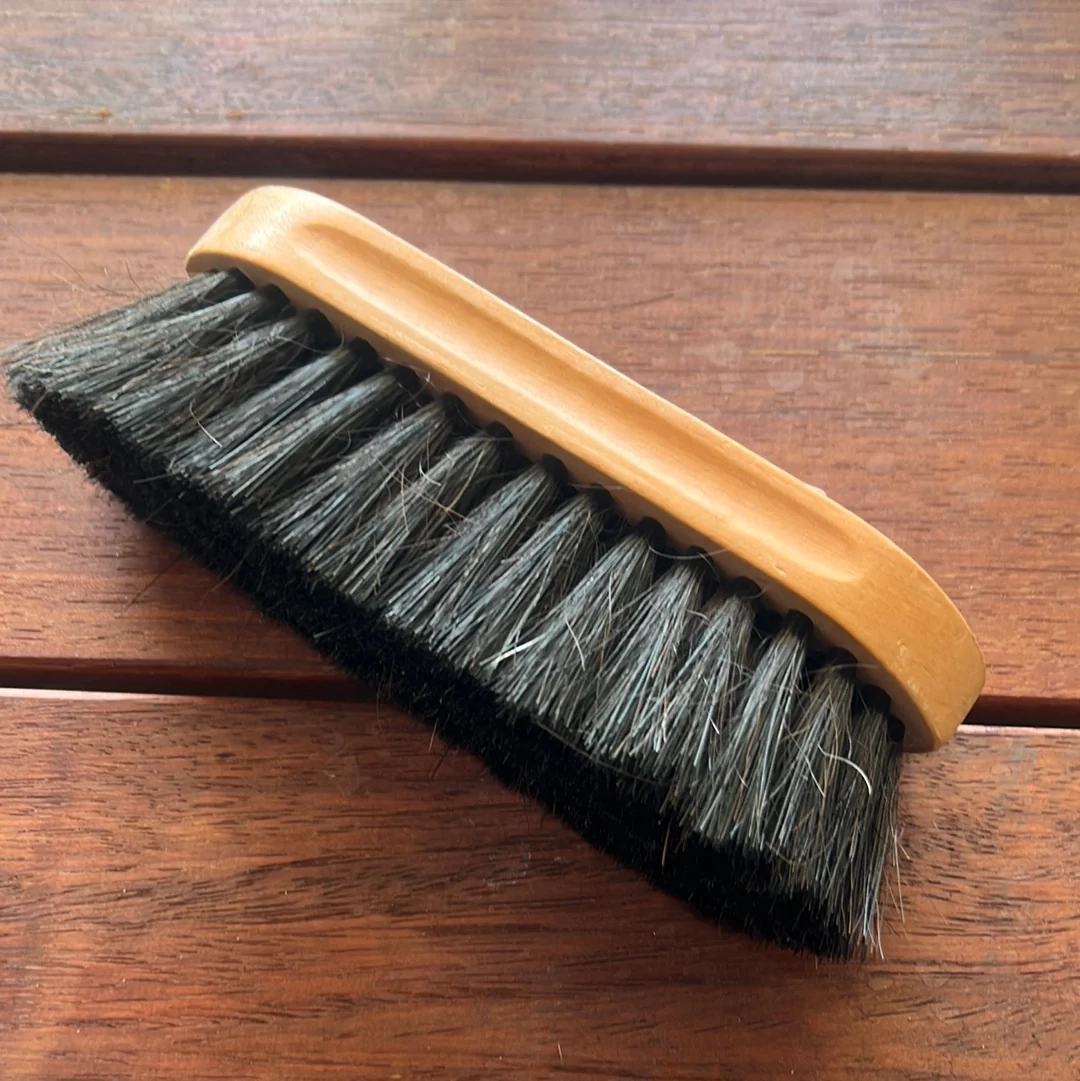 Equerry Flick Brush - Image 2